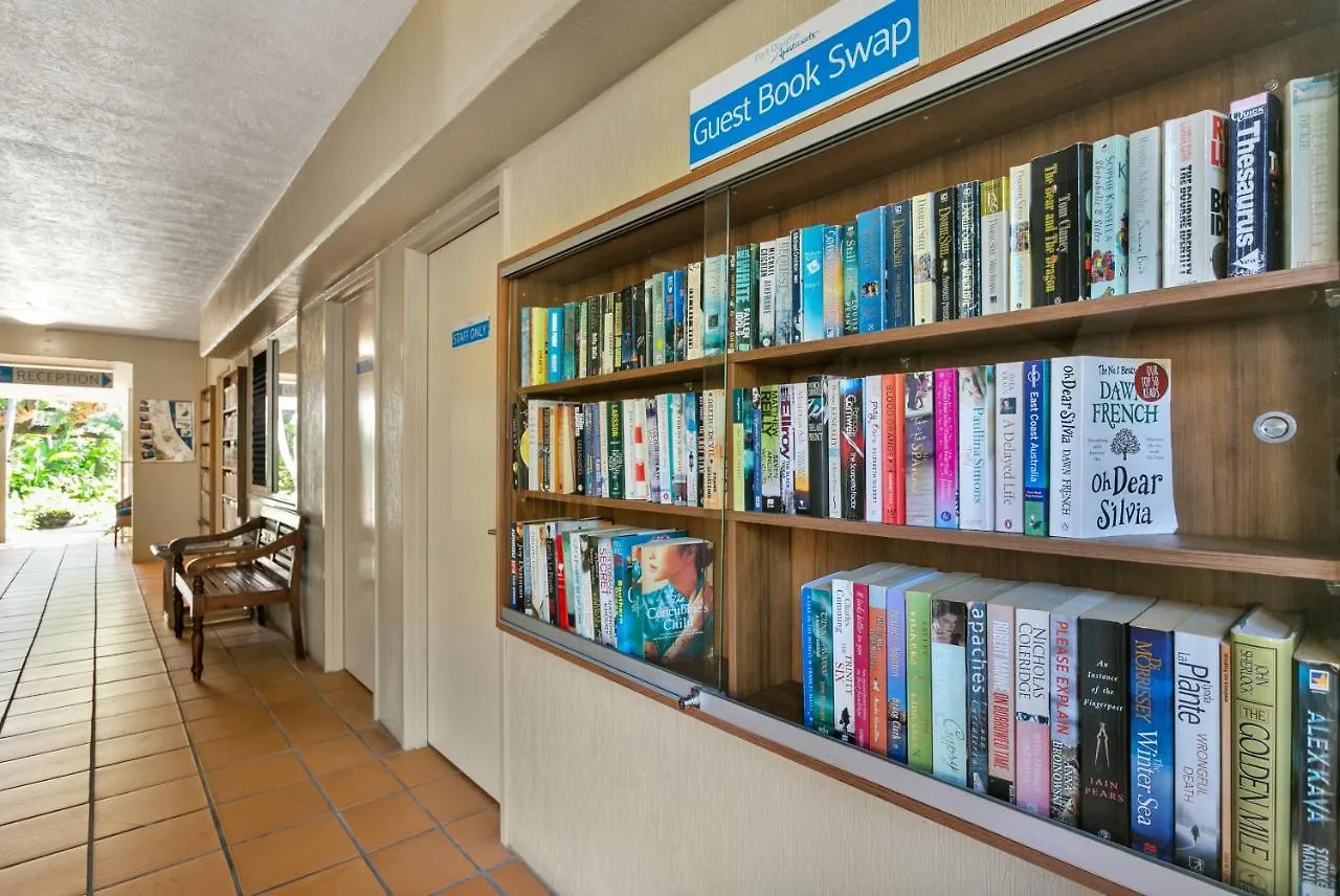 Aparthotel Port Douglas Apartments - Adults Only Oasis