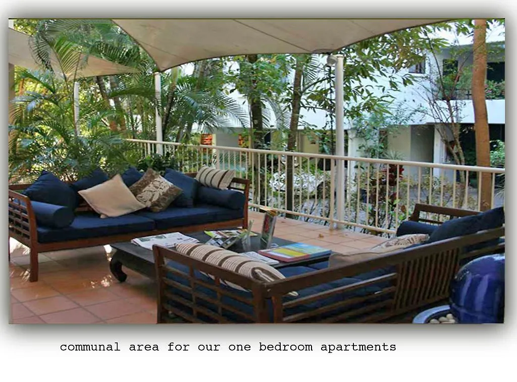 Aparthotel Port Douglas Apartments - Adults Only Oasis